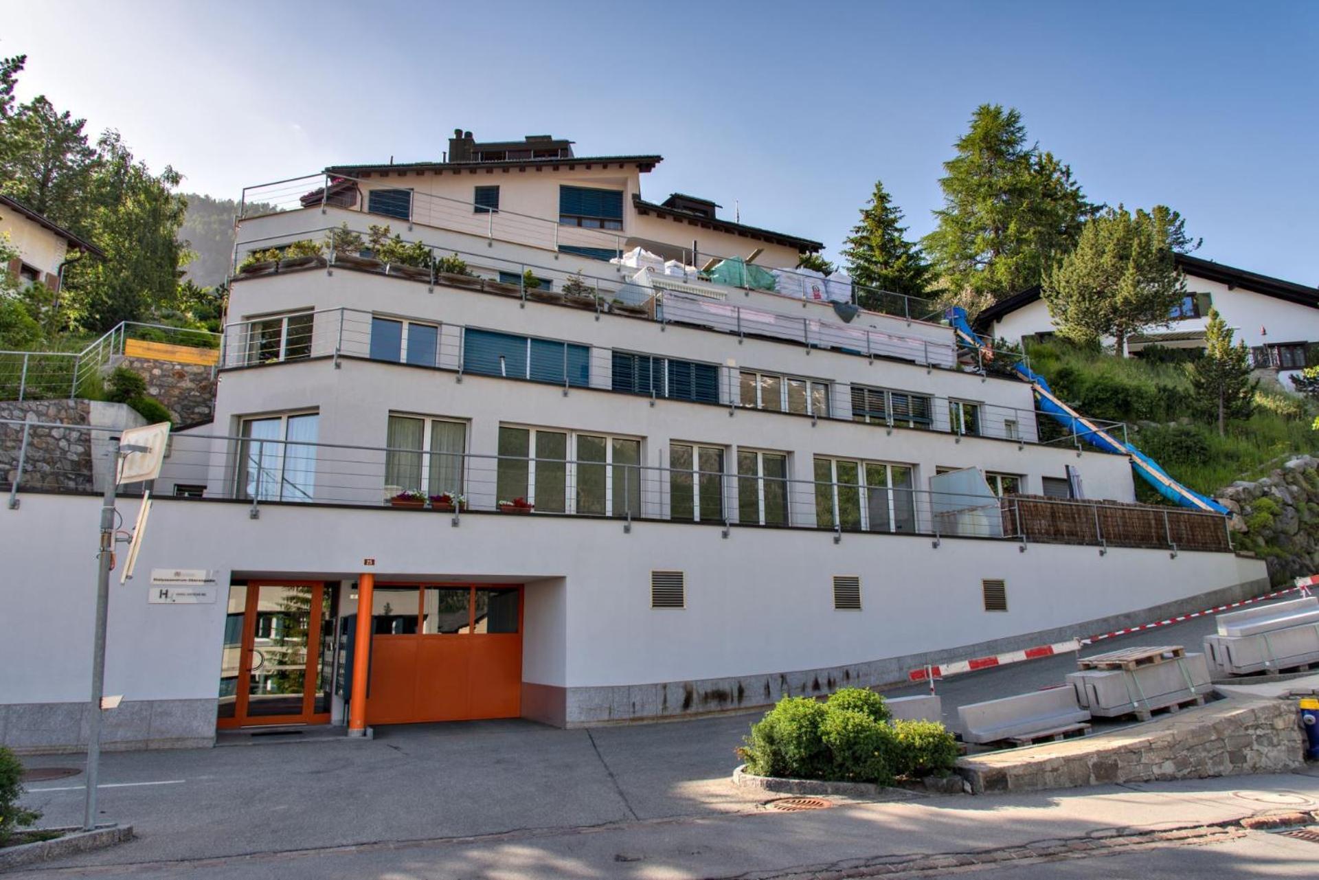 Ferienwohnung Chesa Quadratscha - Samedan Exterior foto
